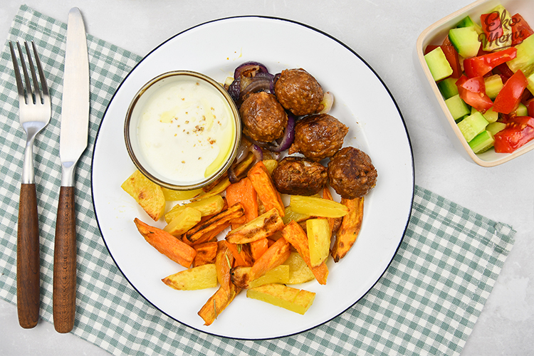 falafelballetjes met knoflook-yoghurtsaus